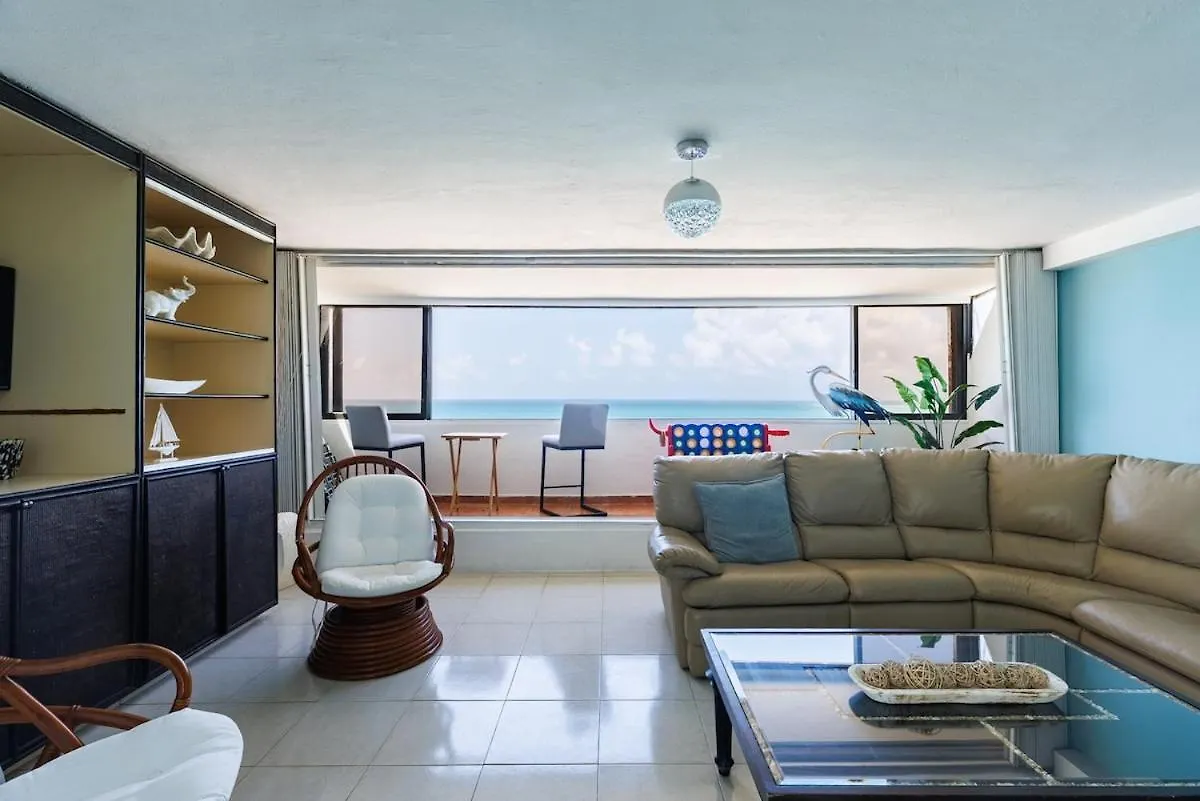Skyview Sanctuary 4Br With Exclusive Beach Entry San Juan 0*,  Porto Rico